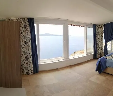 Muhtesem Ege Denizi Manzarasi Villa *